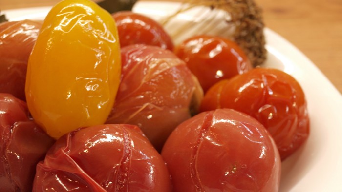 Сухой засол помидор - вкусная заготовка, как делать соления томатов на зиму.