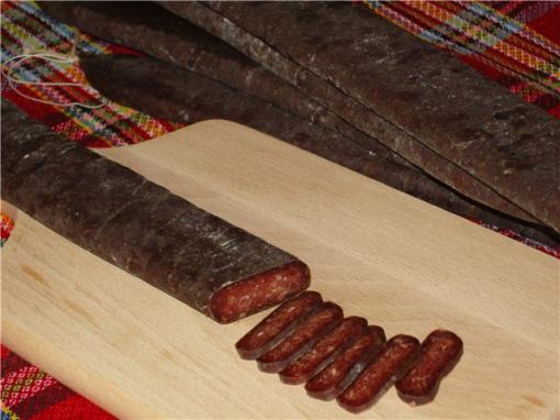 Домашняя сухая колбаса “Луканка болгарская”