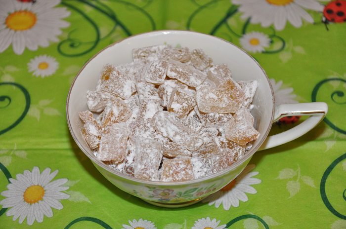 Вкусные цукаты из арбузных корок