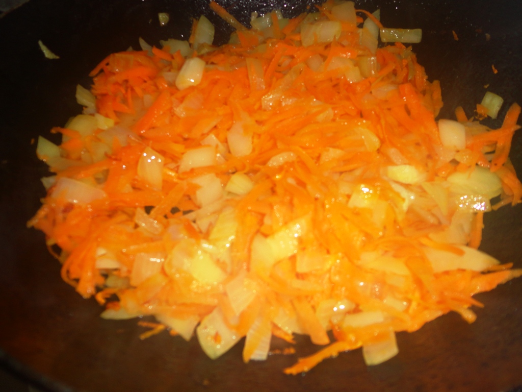 Морковь с луком