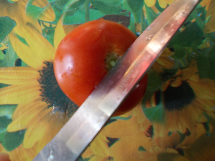Маринованные помидоры половинками с горчицей