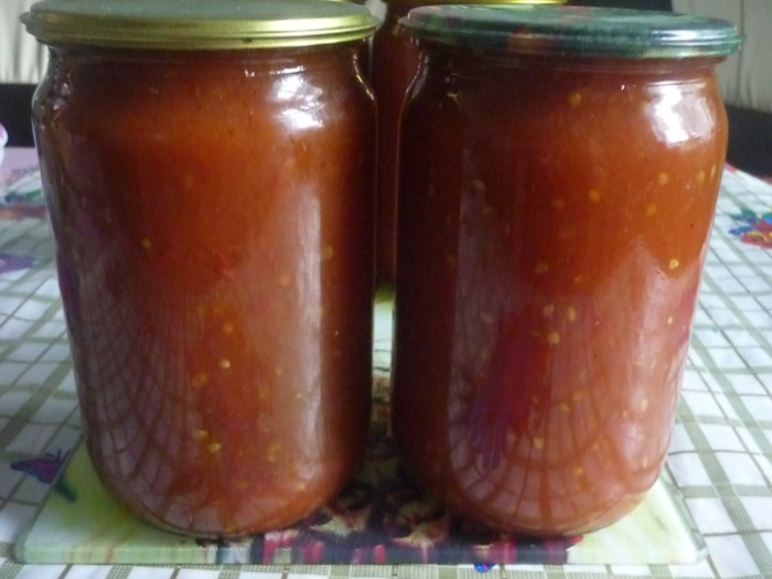 Домашний томатный соус с яблоками