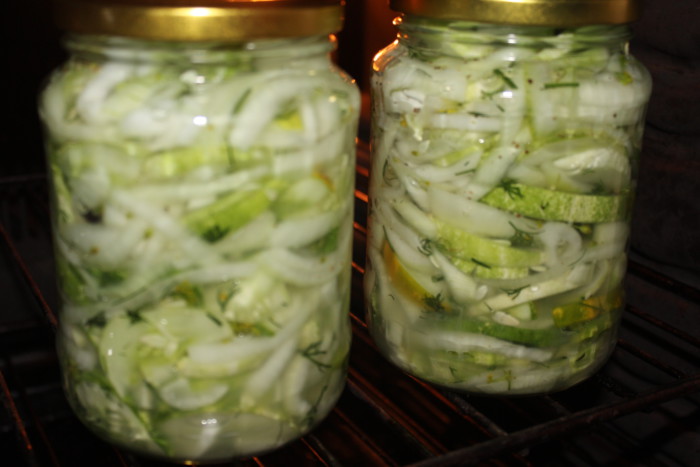 Нежинские огурцы - салат на зиму быстро и просто